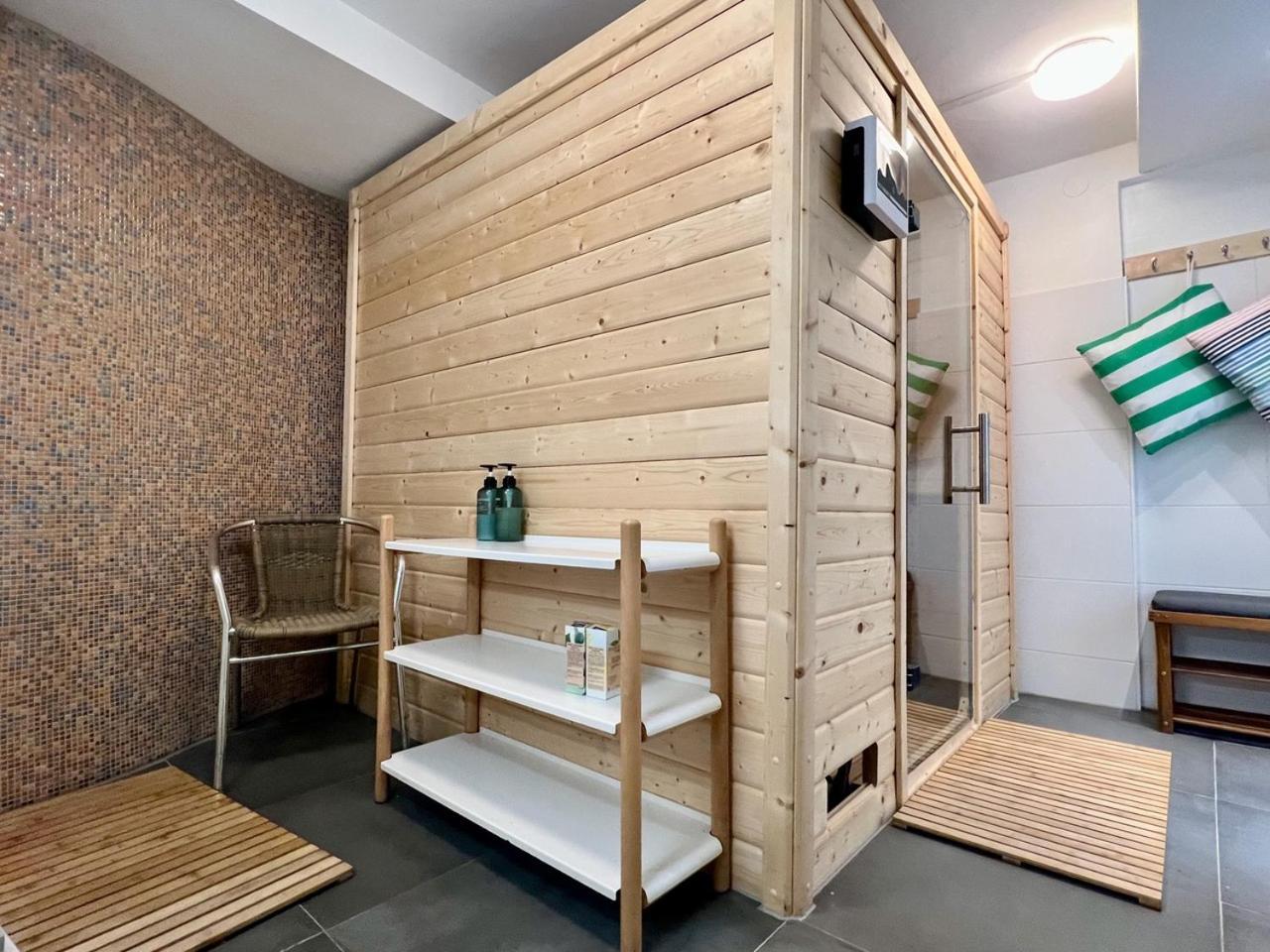 Altstadt Apartments Melk Mit Sauna Exterior photo